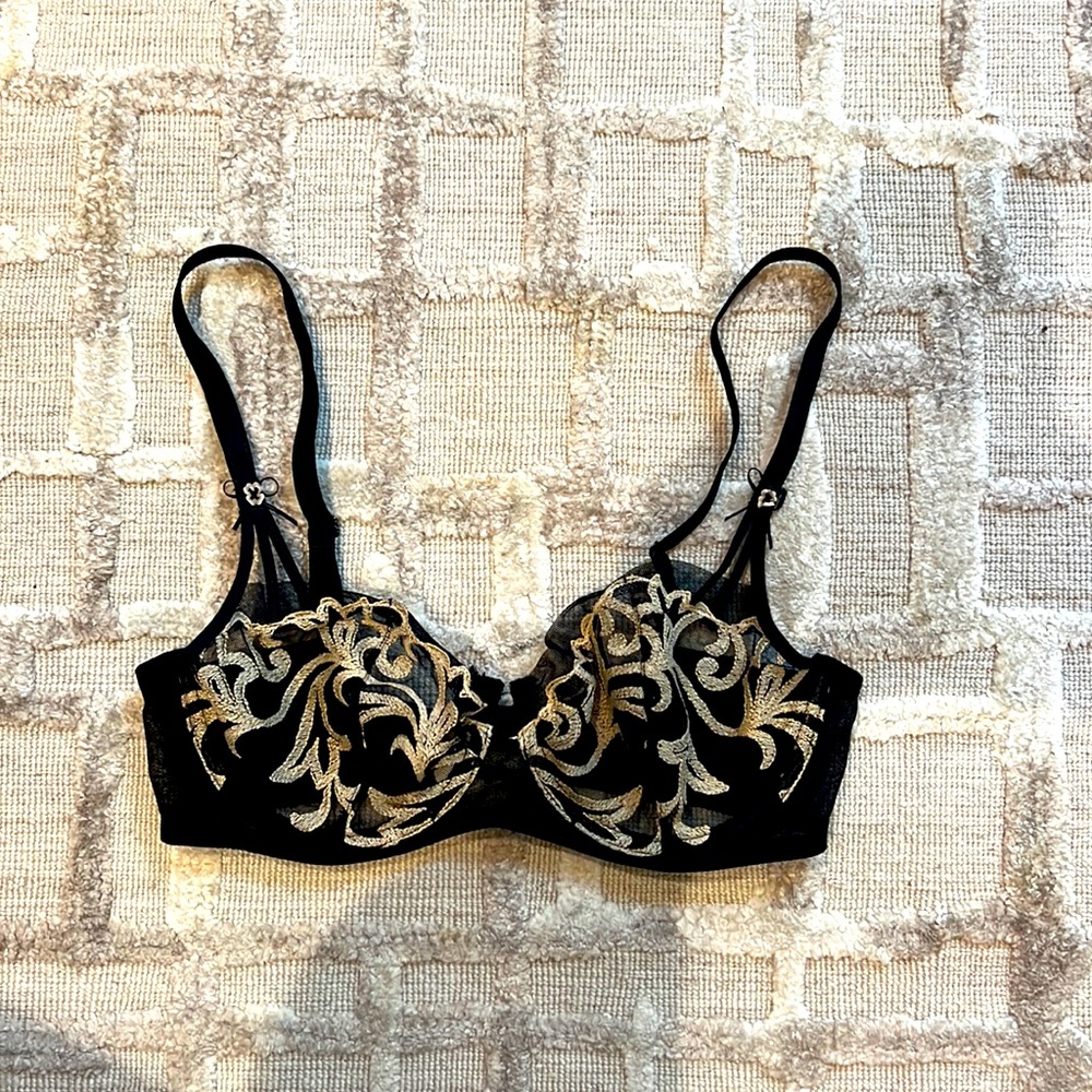FELINA black and tan lace bra. 34C